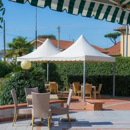 Gemma Del Mare 3* Marina di Pietrasanta