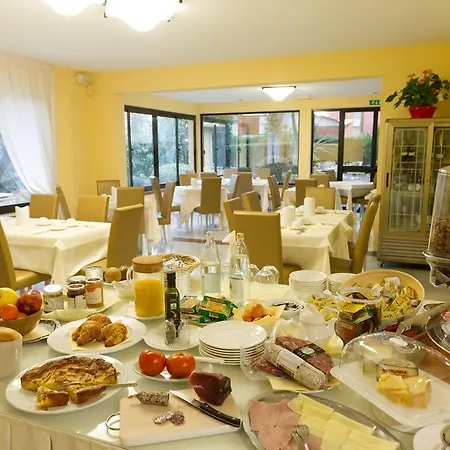 Gemma Del Mare 3*
